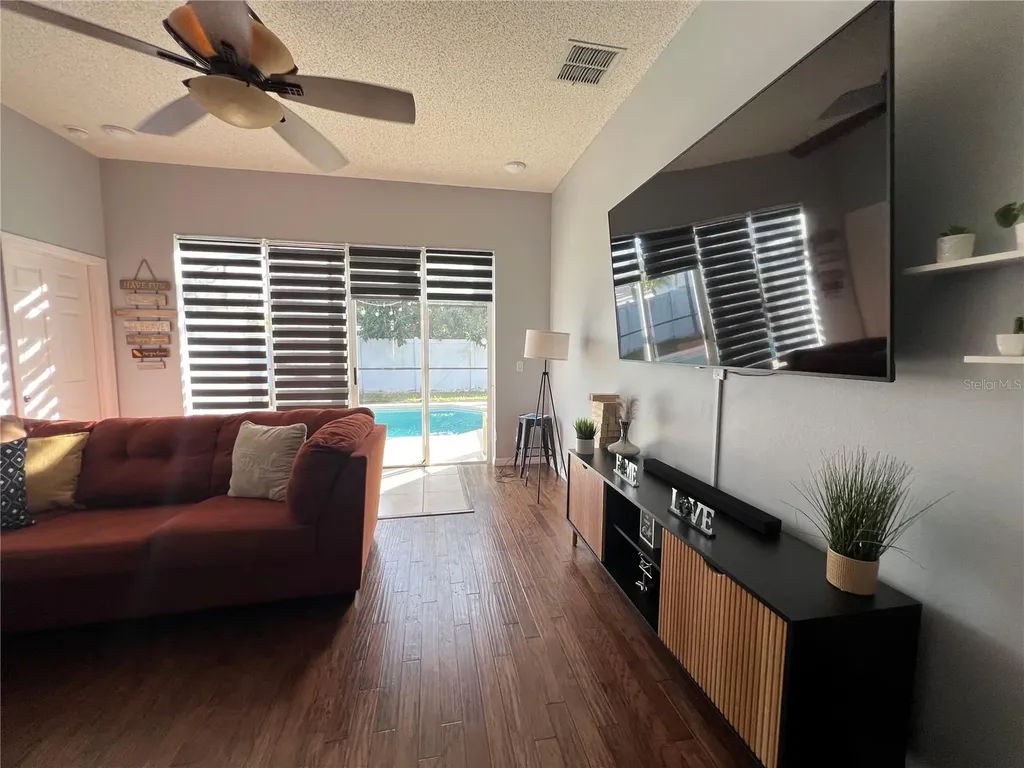 2616 Quarterdeck Court Kissimmee FL 34743