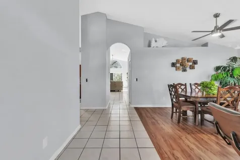 4932 Ridgemoor Circle Palm Harbor FL 34685