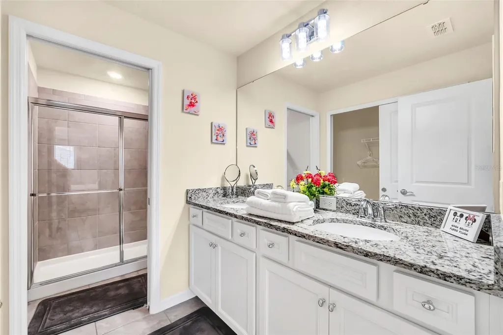 830 Paradise Drive Davenport FL 33897