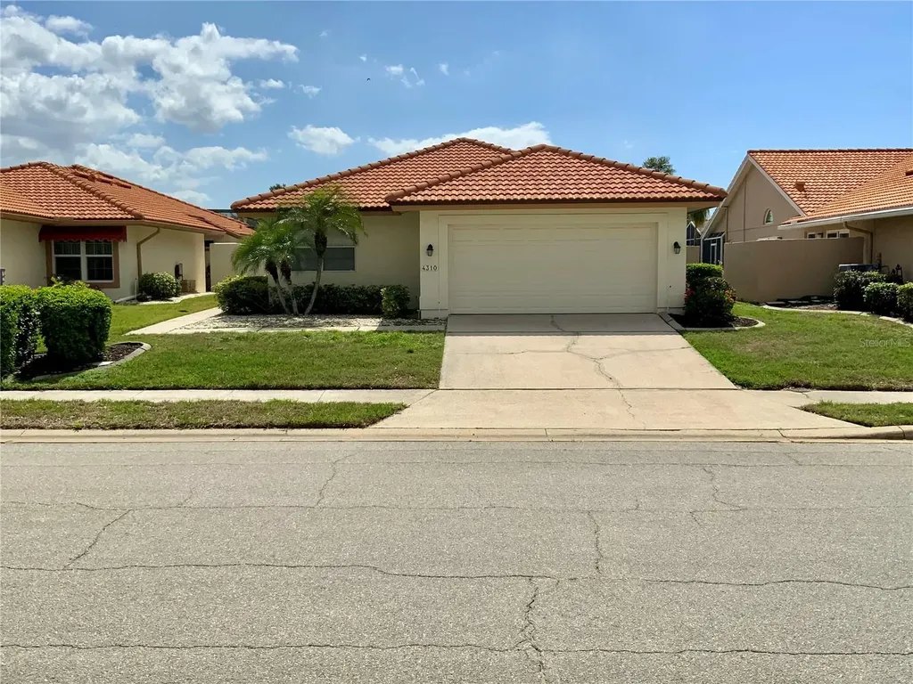 4310 Murfield Drive E Bradenton FL 34203