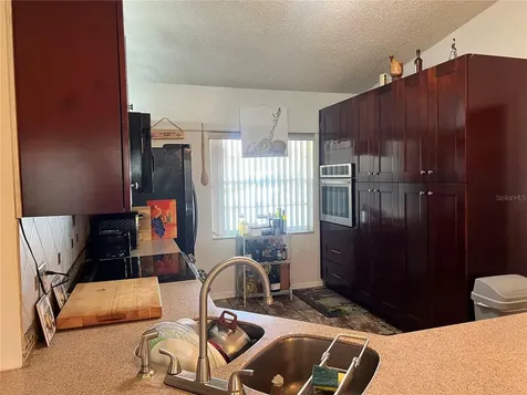 910 Louvre Court Kissimmee FL 34759