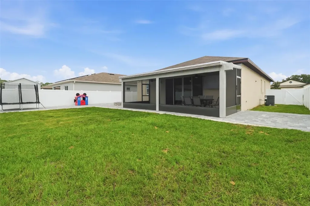 5629 Western Sun Drive St Cloud FL 34771