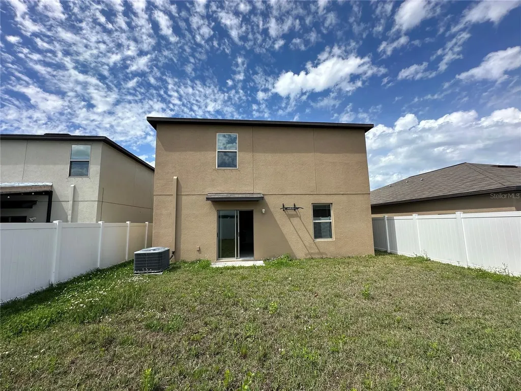 7157 Samuel Ivy Drive Tampa FL 33619
