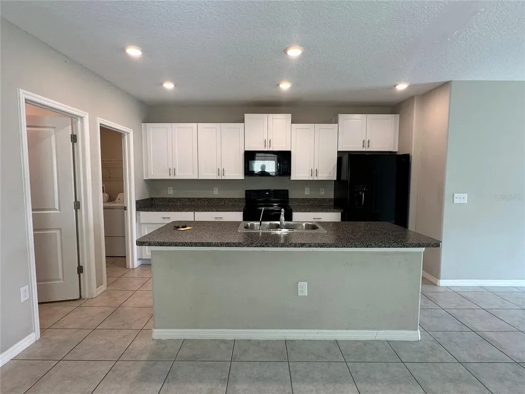 7157 Samuel Ivy Drive Tampa FL 33619