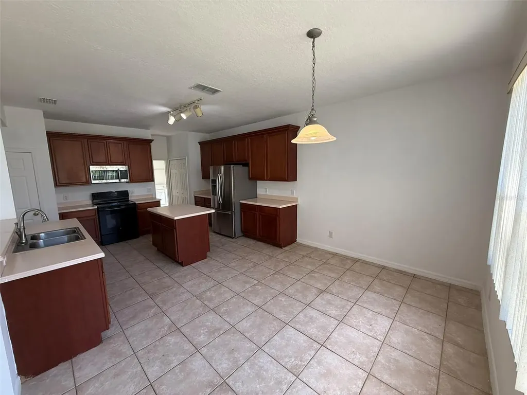 2616 Plumberry Avenue Ocoee FL 34761