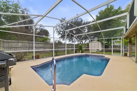 124 Country Lakes Circle Groveland FL 34736