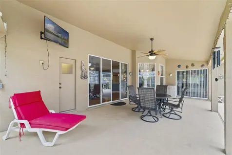 124 Country Lakes Circle Groveland FL 34736