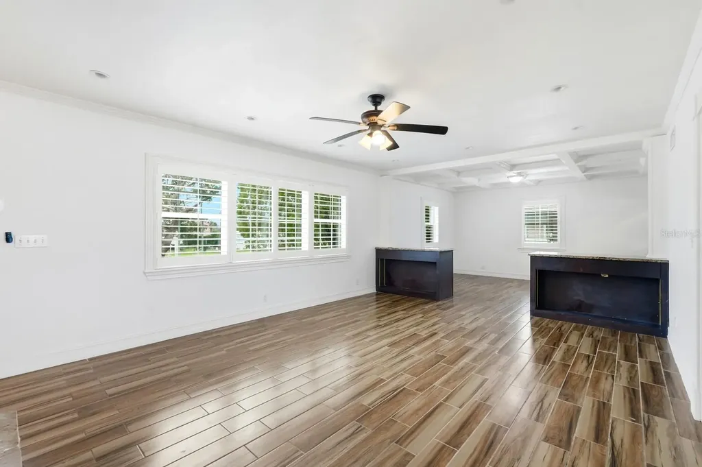 2203 S Peninsula Drive Daytona Beach FL 32118