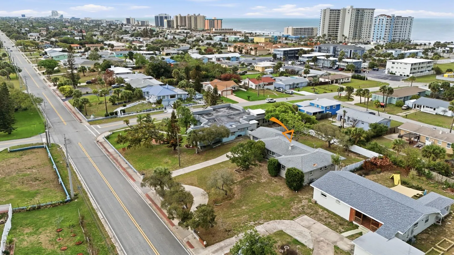 2203 S Peninsula Drive Daytona Beach FL 32118
