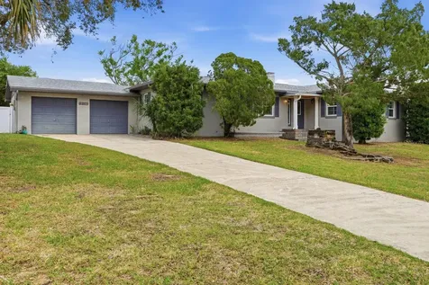 2203 S Peninsula Drive Daytona Beach FL 32118