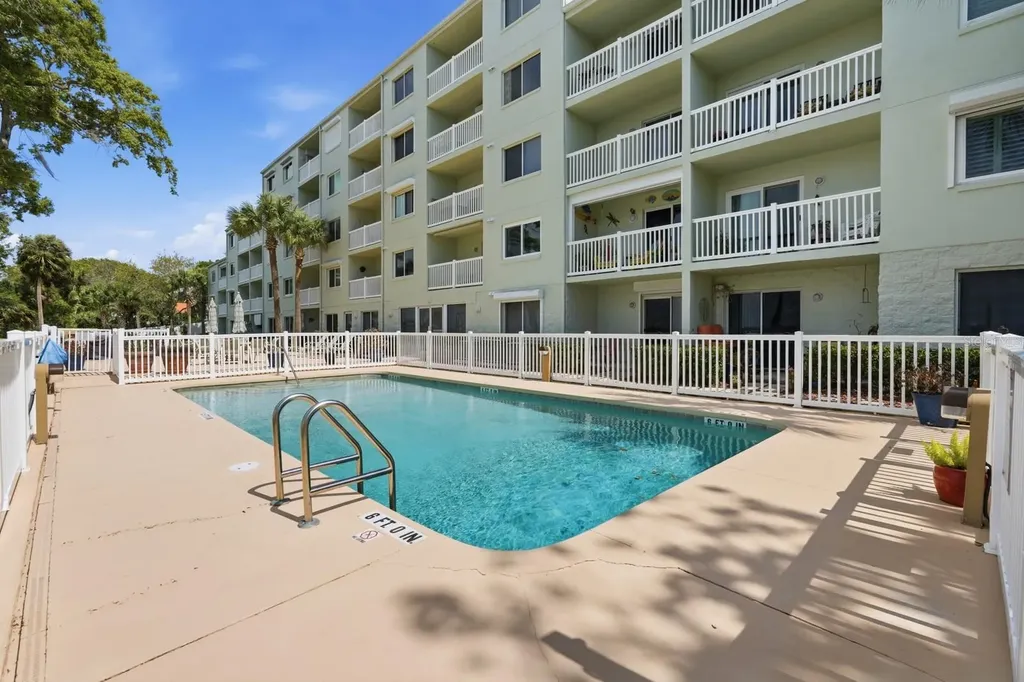 711 N Halifax Avenue Daytona Beach FL 32118