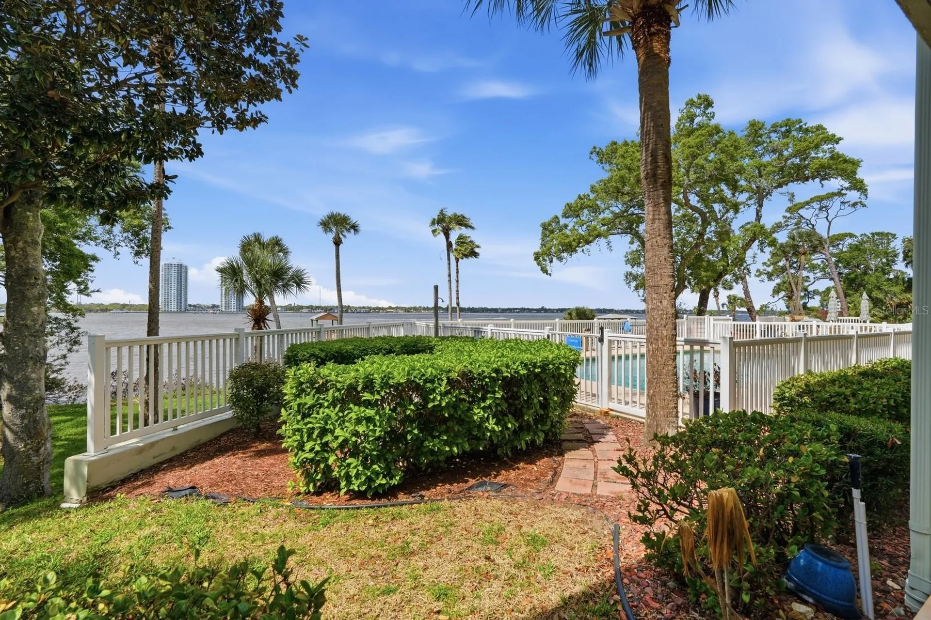 711 N Halifax Avenue Daytona Beach FL 32118