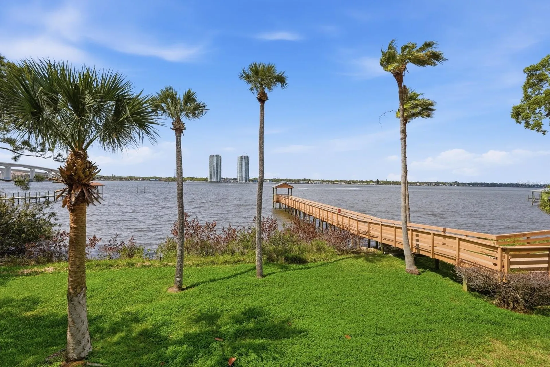 711 N Halifax Avenue Daytona Beach FL 32118