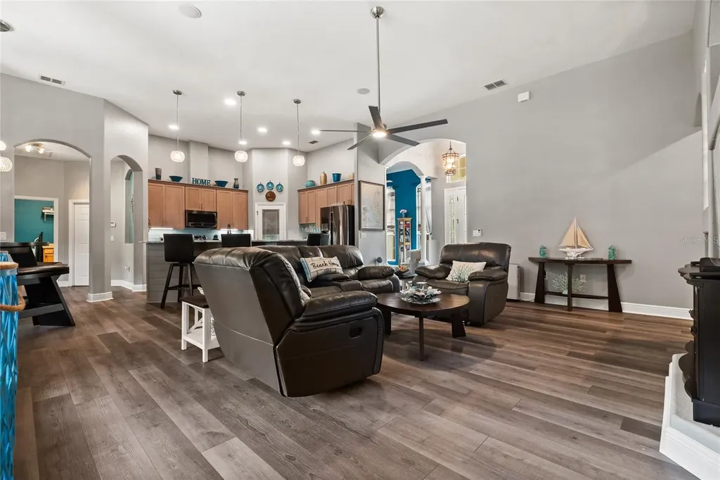 4708 Cypress Serenity De. Drive Plant City FL 33565