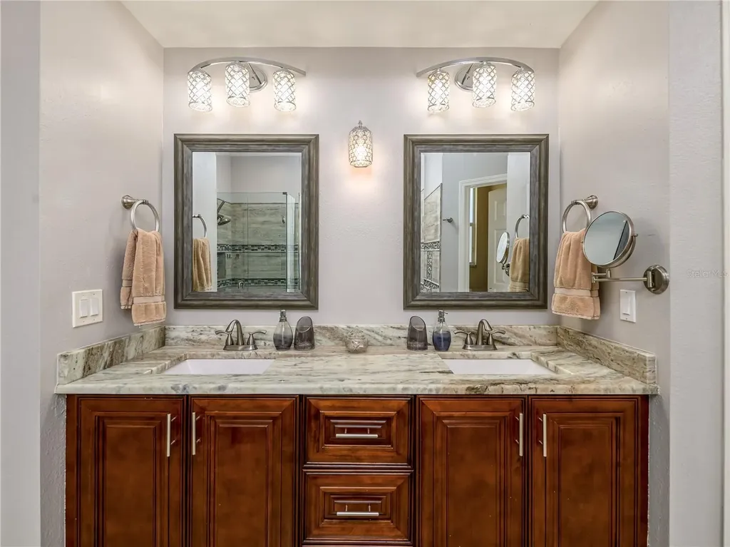 10515 Canary Isle Drive Tampa FL 33647