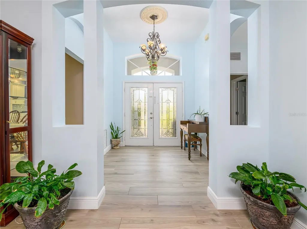 10515 Canary Isle Drive Tampa FL 33647