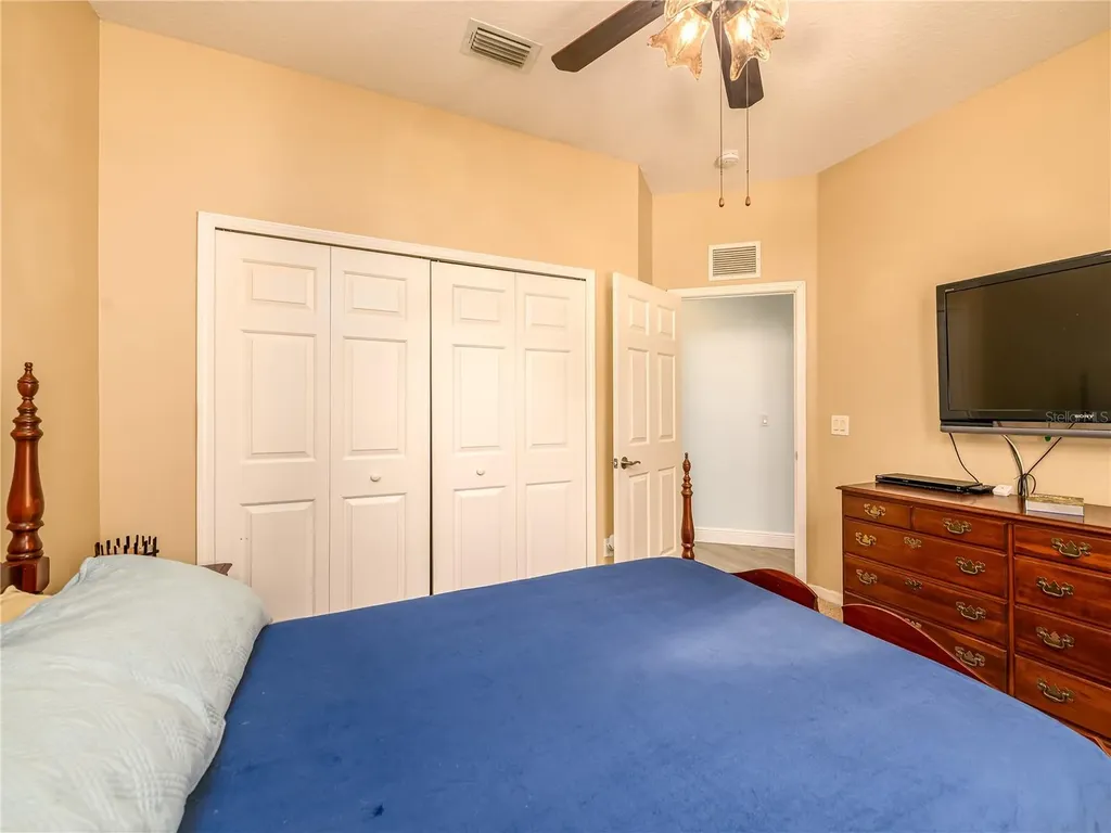 10515 Canary Isle Drive Tampa FL 33647