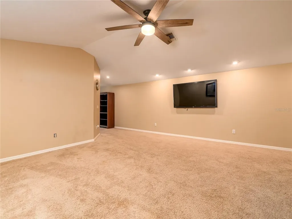 10515 Canary Isle Drive Tampa FL 33647