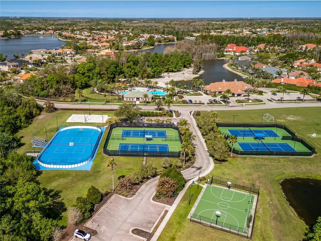 10515 Canary Isle Drive Tampa FL 33647