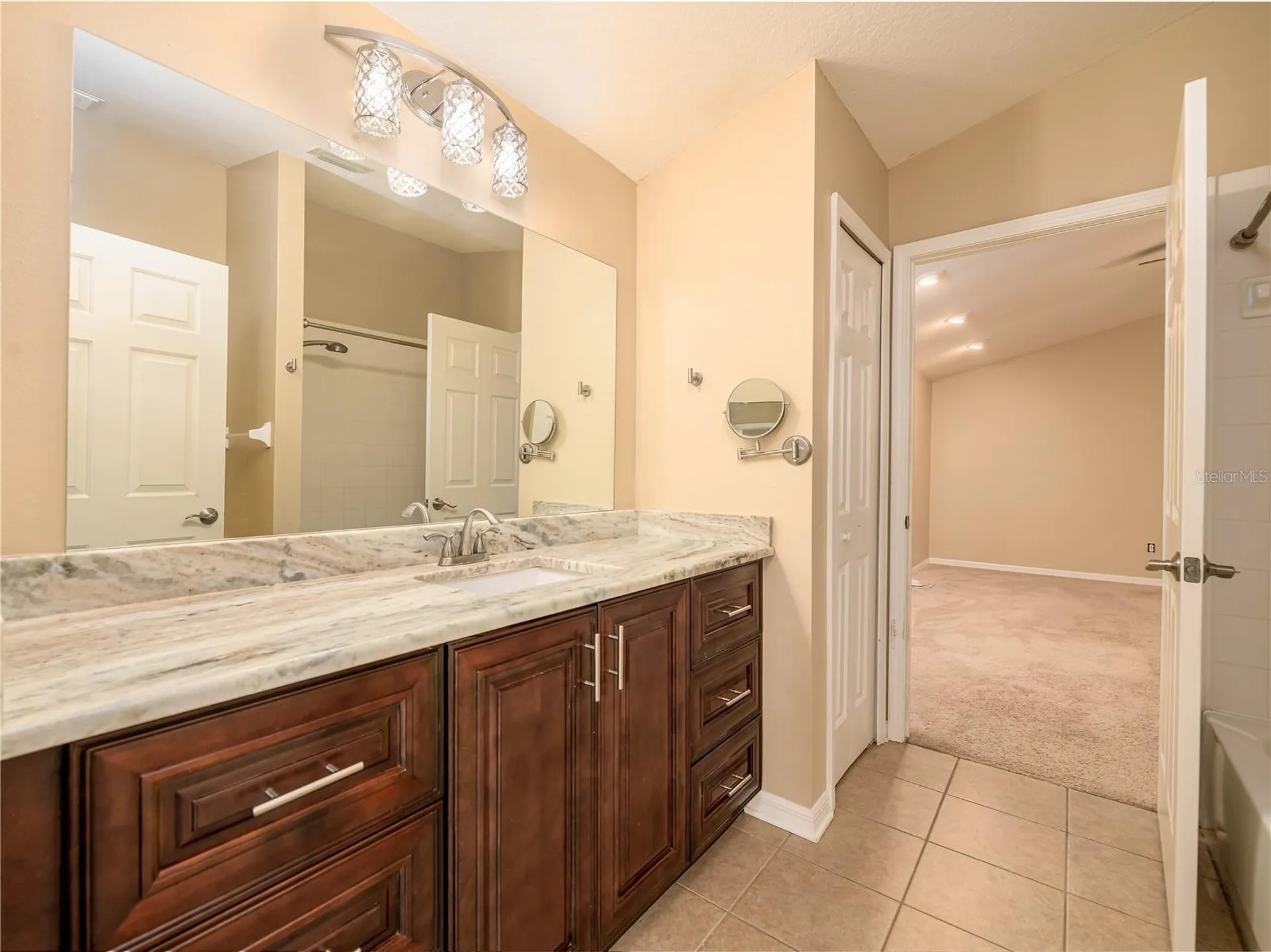 10515 Canary Isle Drive Tampa FL 33647