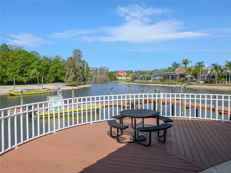 10515 Canary Isle Drive Tampa FL 33647