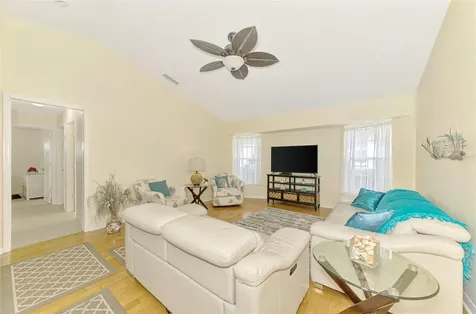 5061 Seagrass Drive Venice FL 34293
