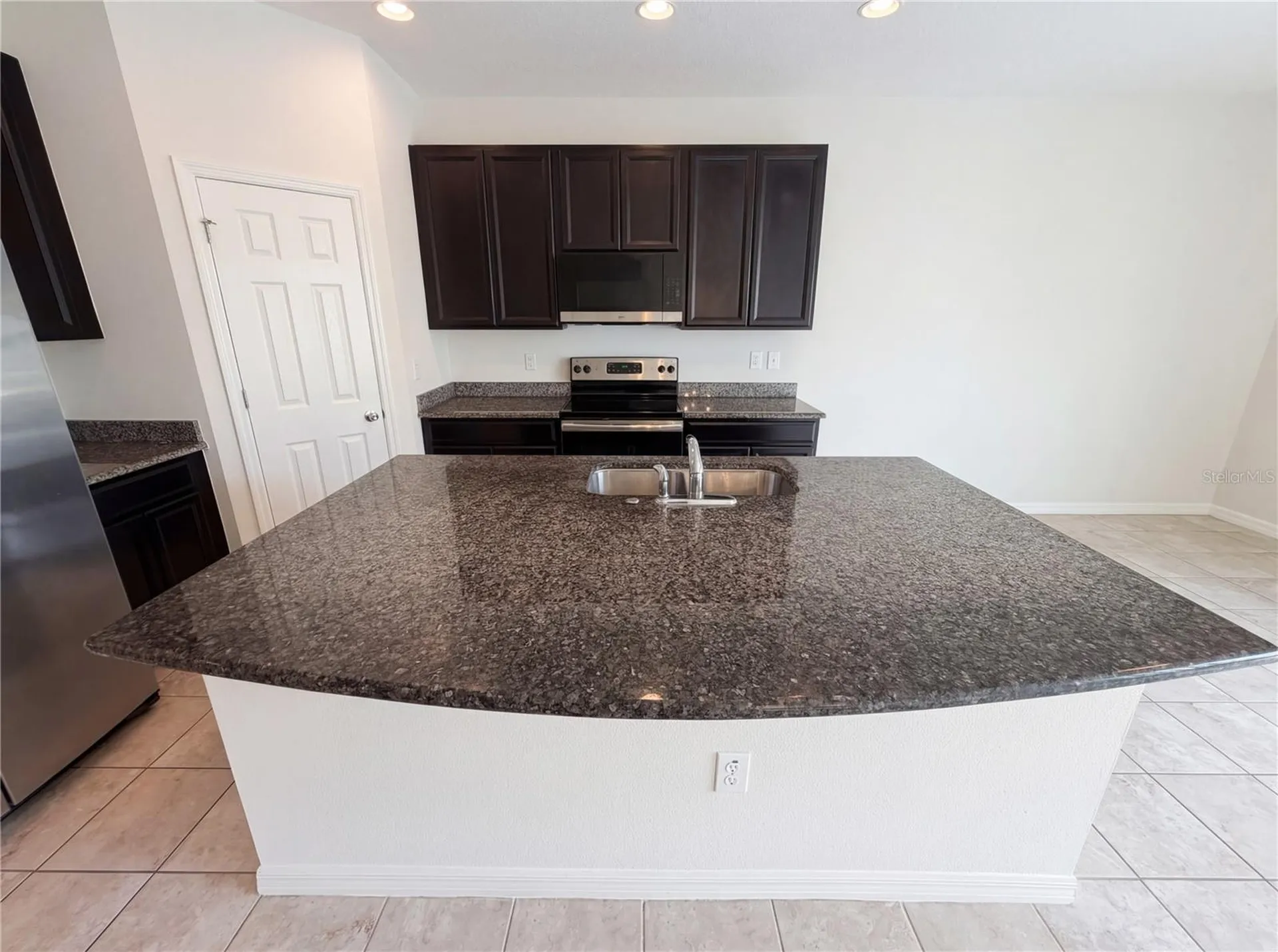 7011 Towne Lake Road Riverview FL 33578