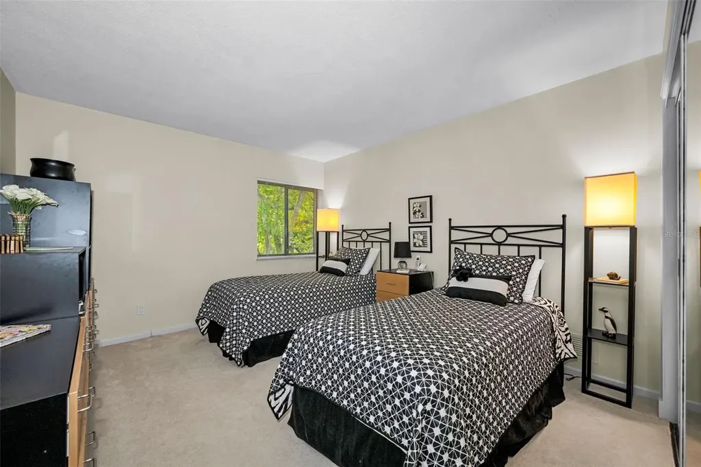 36750 N Us Highway 19 Palm Harbor FL 34684