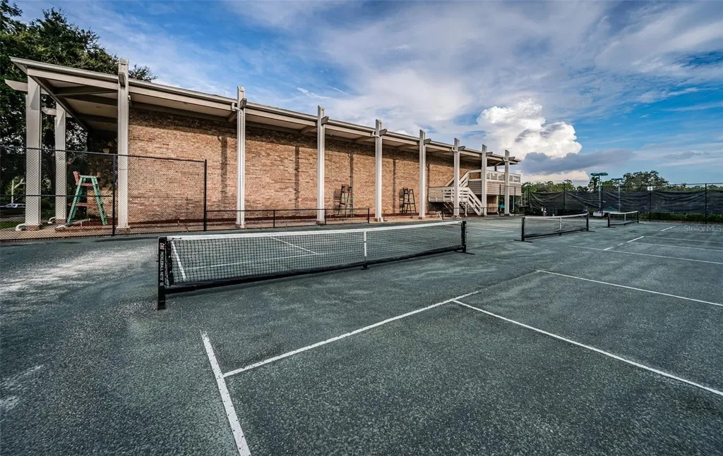 36750 N Us Highway 19 Palm Harbor FL 34684
