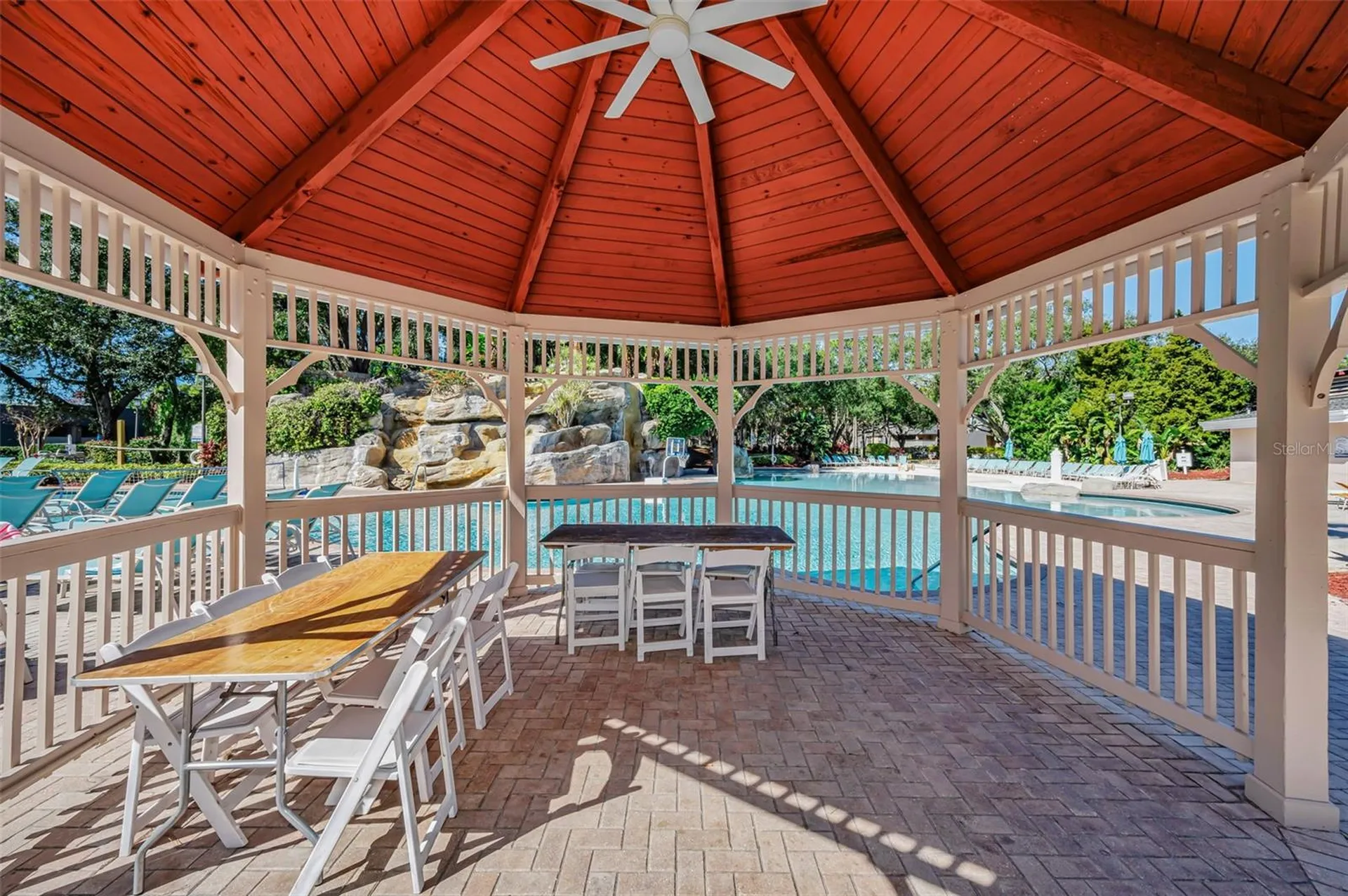 36750 N Us Highway 19 Palm Harbor FL 34684