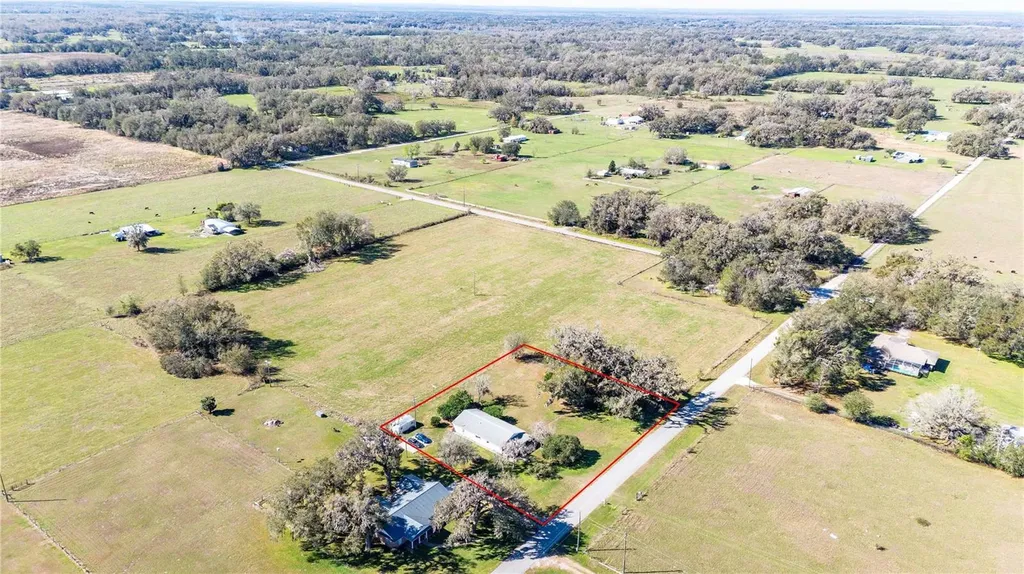 Webster FL 33597