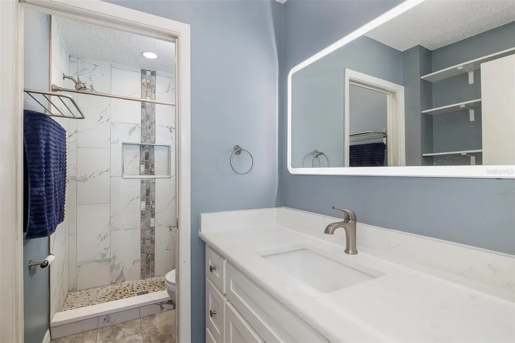 4933 Myrtle Oak Drive New Port Richey FL 34653