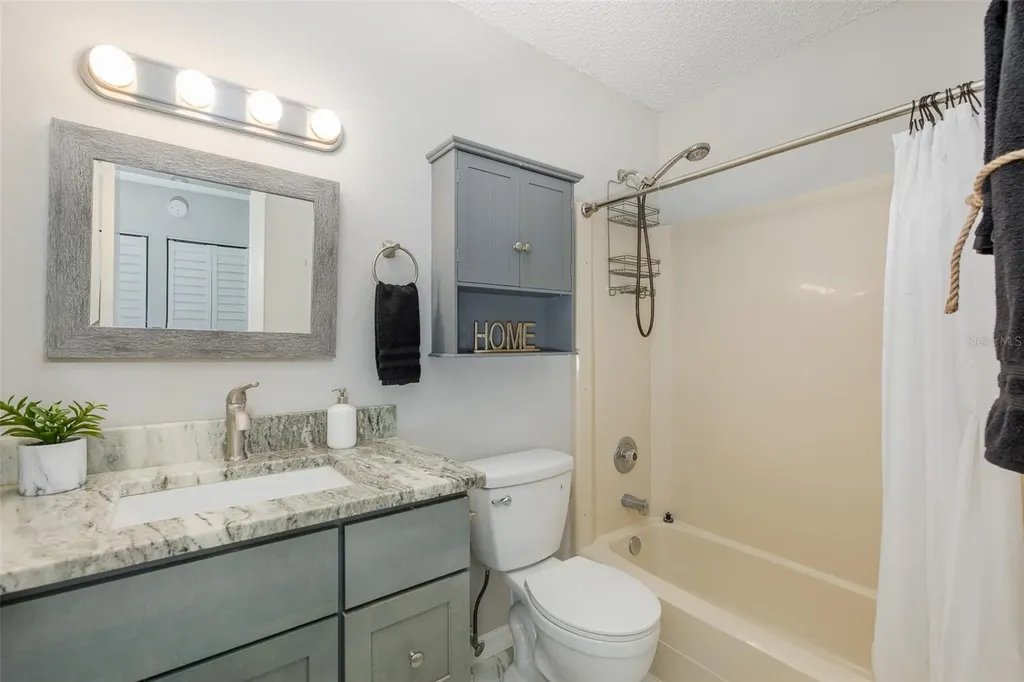 4933 Myrtle Oak Drive New Port Richey FL 34653