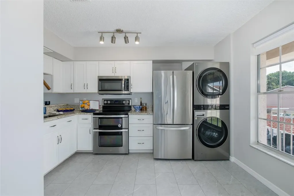 4933 Myrtle Oak Drive New Port Richey FL 34653