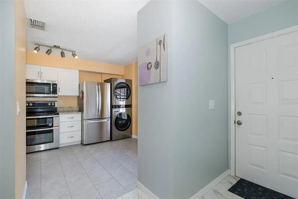 4933 Myrtle Oak Drive New Port Richey FL 34653