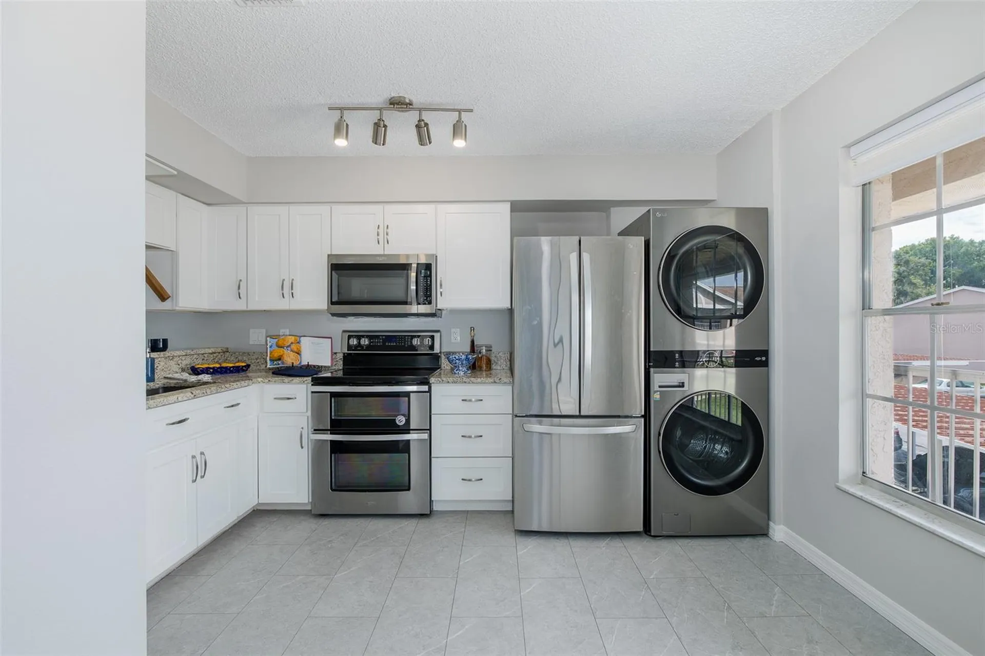 4933 Myrtle Oak Drive New Port Richey FL 34653