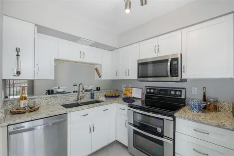 4933 Myrtle Oak Drive New Port Richey FL 34653