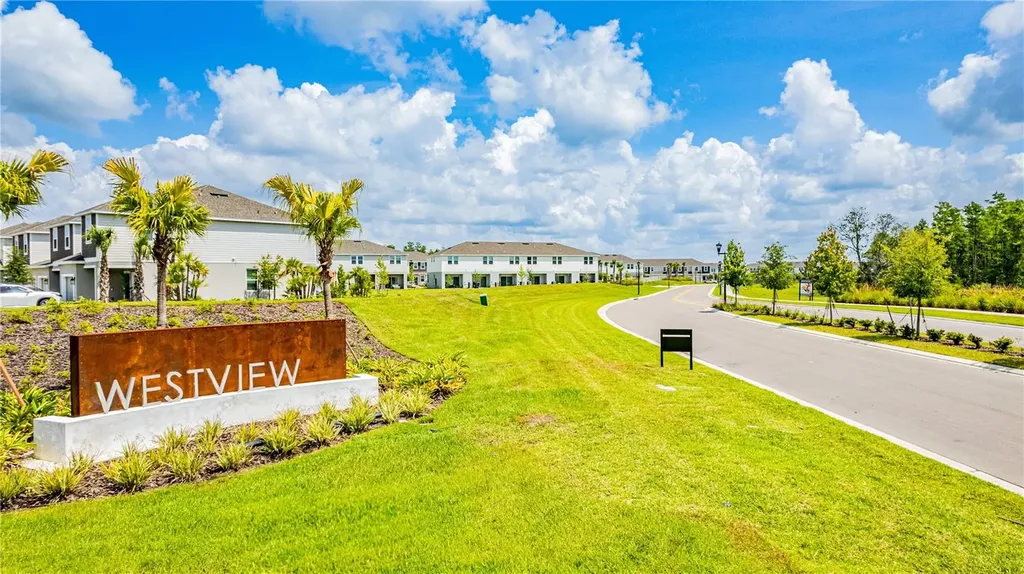 5662 Portico Place Kissimmee FL 34758
