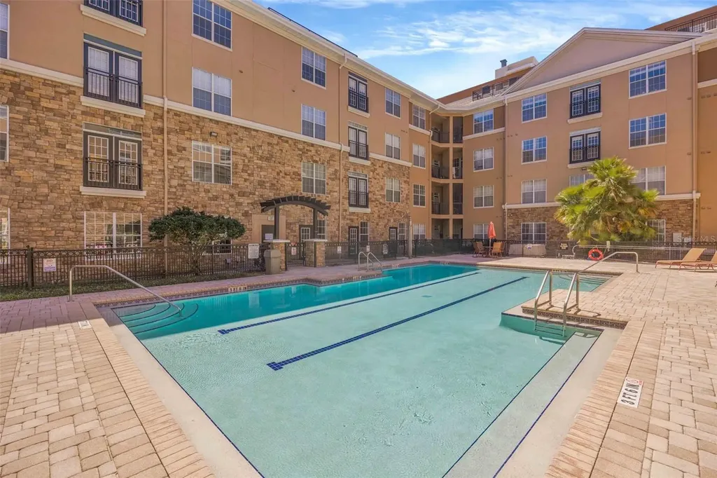 4221 W Spruce Street Tampa FL 33607