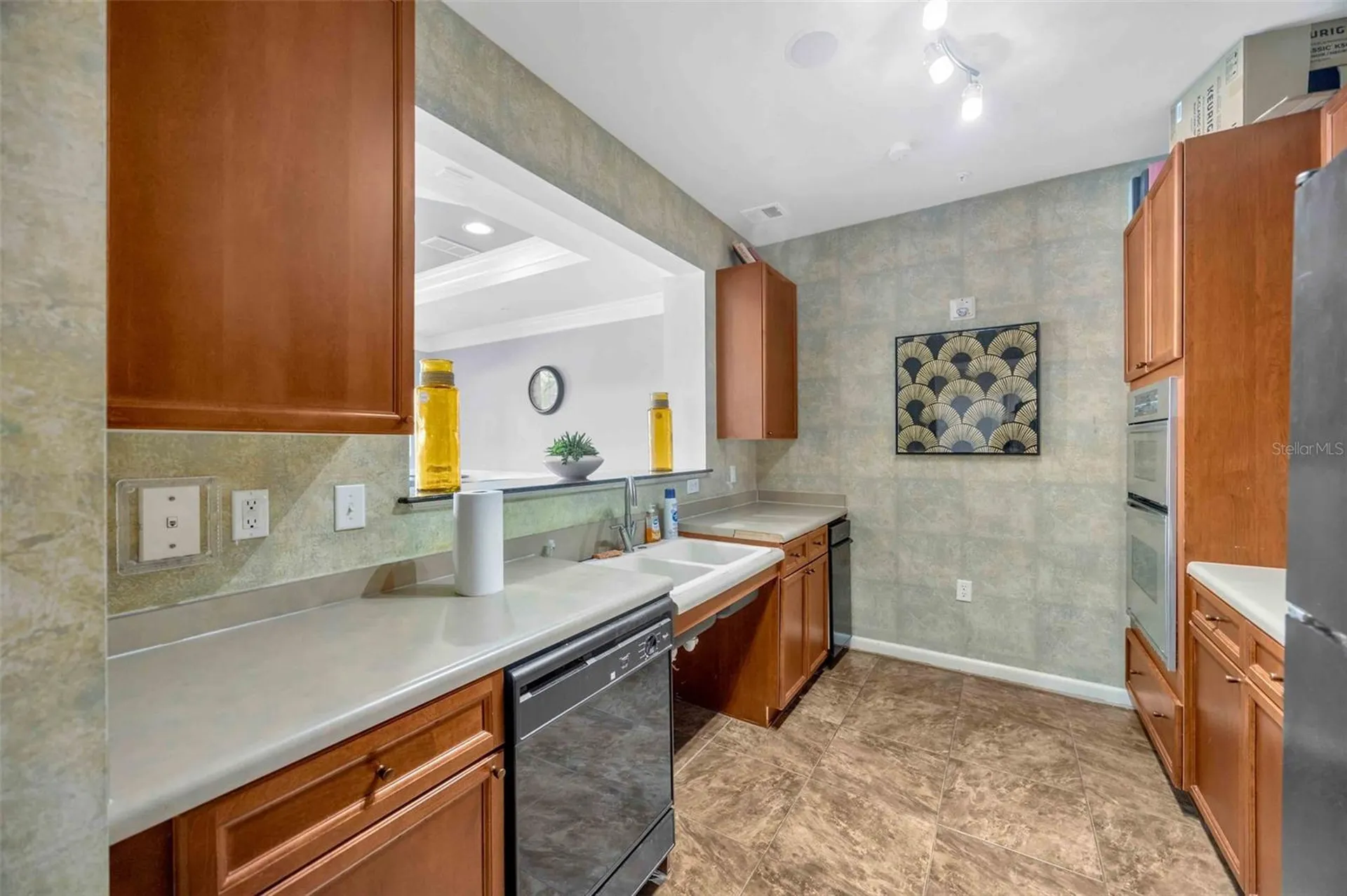 4221 W Spruce Street Tampa FL 33607