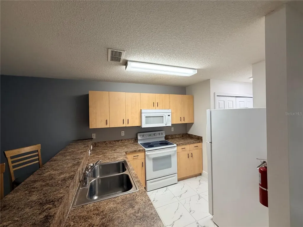 145 Ocean Bluff Drive Kissimmee FL 34759