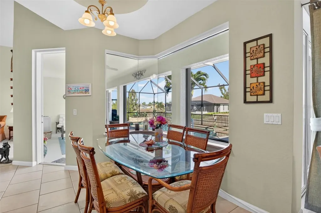 1725 SW 29th Terrace Cape Coral FL 33914