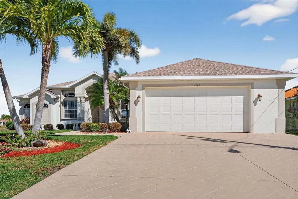 1725 SW 29th Terrace Cape Coral FL 33914