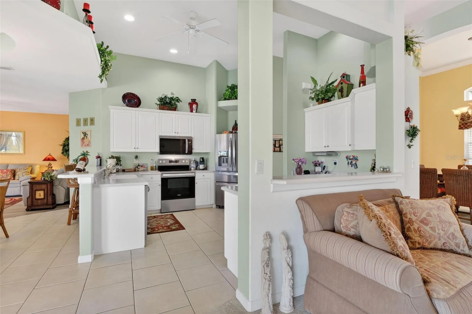 1725 SW 29th Terrace Cape Coral FL 33914