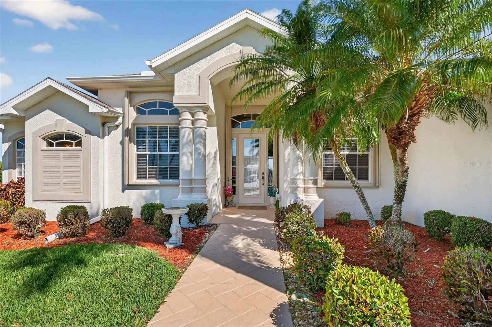 1725 SW 29th Terrace Cape Coral FL 33914