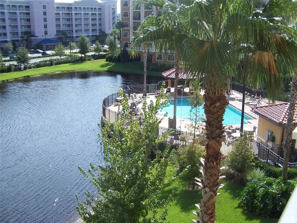 12527 Floridays Resort Drive Orlando FL 32821