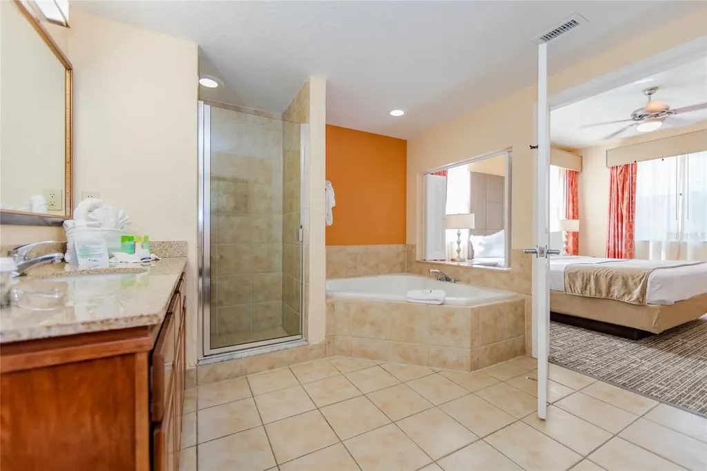 12527 Floridays Resort Drive Orlando FL 32821