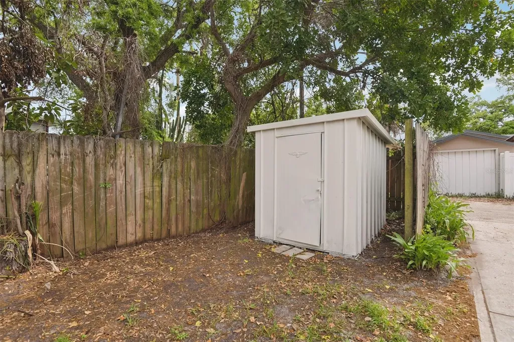 3468 9th Avenue N St Petersburg FL 33713