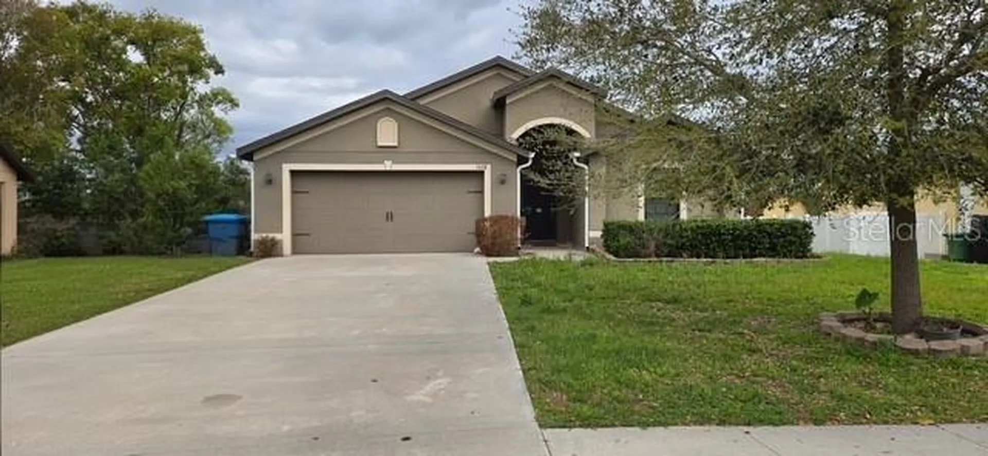 1528 E Falmouth Avenue Deltona FL 32725