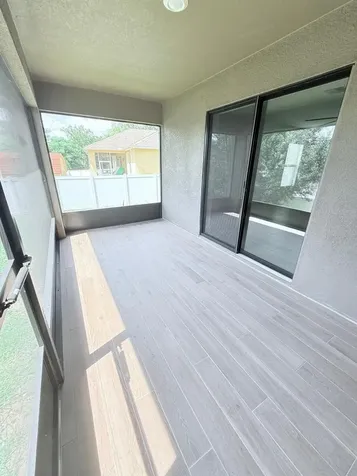 1528 E Falmouth Avenue Deltona FL 32725